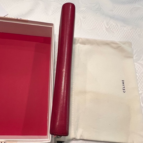 Celine | Multifunction Zip Wallet Tan and Burgundy - Picture 9 of 12